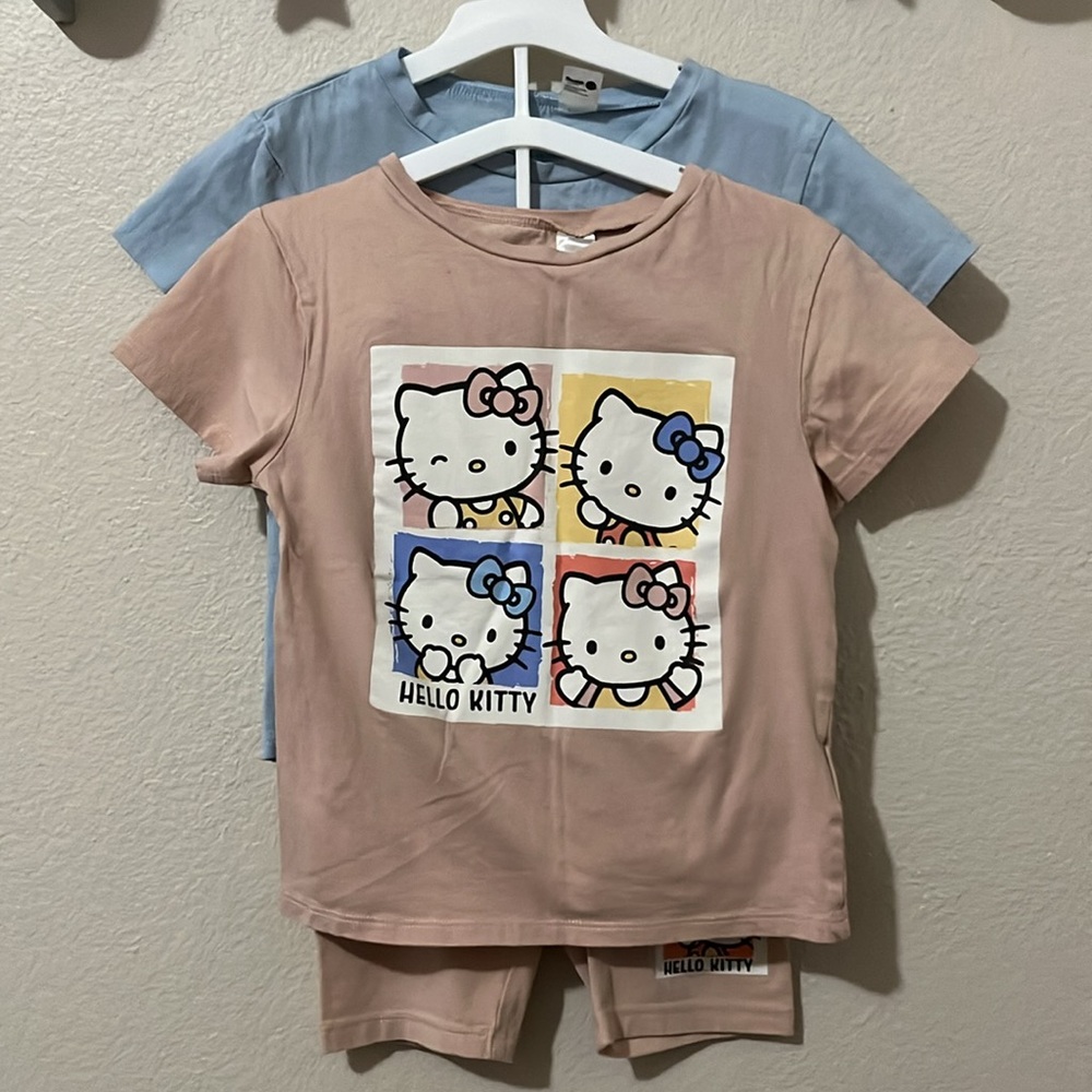 H&M Hello Kitty biker shirts and t-Shirt set size 4-6